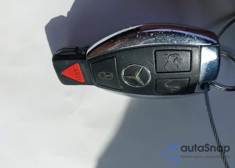 2012 Mercedes-Benz Glk 350 4Matic из США, поврежденный, VIN WDCGG8HB5CF751752